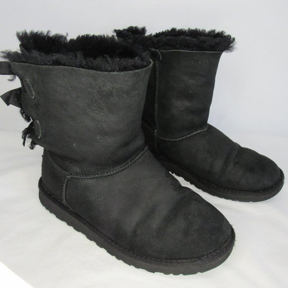 UGG Other - Ugg BAILEY BOW Black Shearling Boots Youth Girls 5